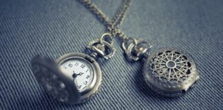 Jak zrobić naszyjnik z koralików na żyłce?