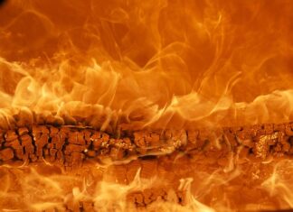 Czy od zwarcia może być pożar? Czy od zwarcia może być pożar?