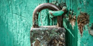 Jak zapewnić dziecku bezpieczeństwo w Internecie?