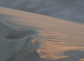 Czy basen pomaga na katar?