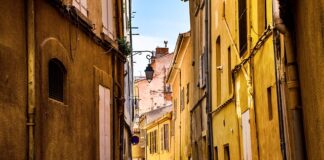 Jak wybrać dobra piłkę?