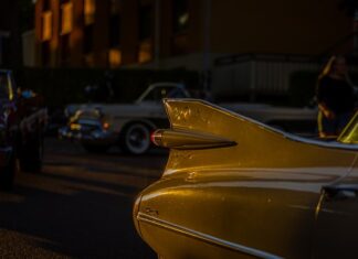 Co wychodzi z ucha po woskowaniu?