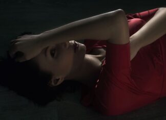 Czy nacięcie błony bębenkowej boli?