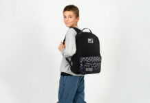 Plecak młodzieżowy do szkoły z ergonomicznymi plecami